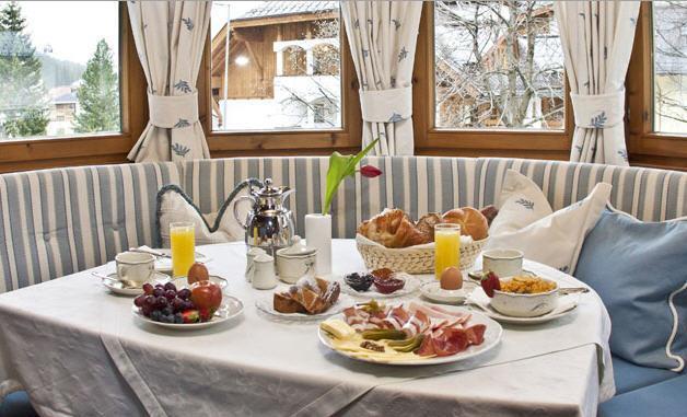 Hotel Garni Pra Posta イシュグル エクステリア 写真