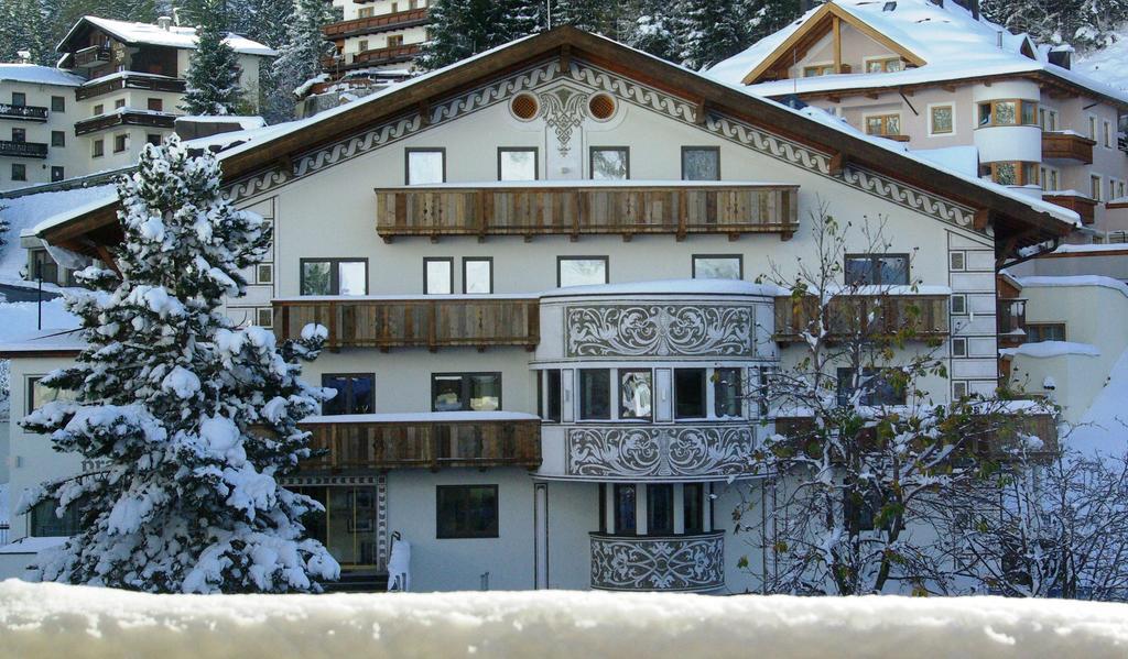 Hotel Garni Pra Posta イシュグル エクステリア 写真