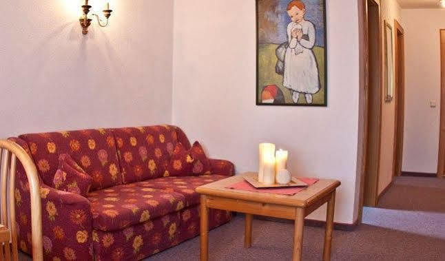 Hotel Garni Pra Posta イシュグル エクステリア 写真